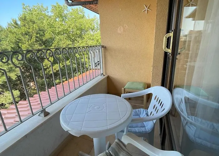 Royal Sun - Premium Apartmán Sluneční pobřeží