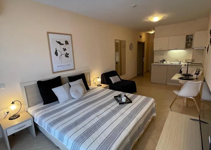 Royal Sun - Premium * Солнечный берег